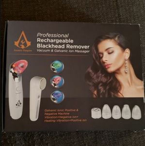 Rechargeable Blackhead Remover
